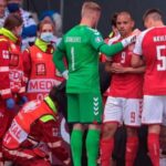 Jogador sofre um mal súbito em campo, e jogo entre Dinamarca e Finlândia é suspenso