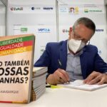 Pré-candidato ao governo do RS, Beto Albuquerque, lança livro em Livramento