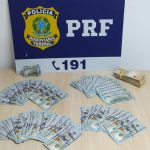 PRF apreende dólares escondidos em carro em Bagé