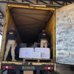 PRF apreende  em Alegrete caminhão proveniente de Livramento carregado com produtos importados ilegalmente