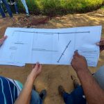 Do pó à pedra. Colocação de blocos intertravados tem início na periferia de Livramento
