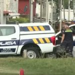 Homem é baleado pela polícia em Rivera após agredir mãe com martelo e resistir à prisão com faca