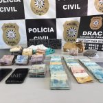 Polícia Civil prende casal por tráfico no bairro Divisa em Livramento