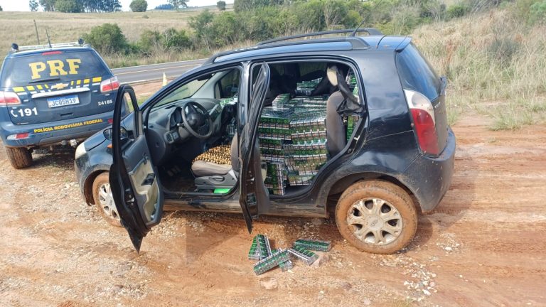 PRF prende uruguaio transportando 10 mil maços de cigarros em Rosário do Sul