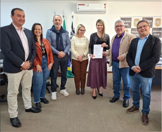 Comitiva de Livramento solicita instalação de Delegacia da Mulher ao Estado